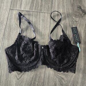 NWT Women’s Black Wired Lace Bra – Size 32C